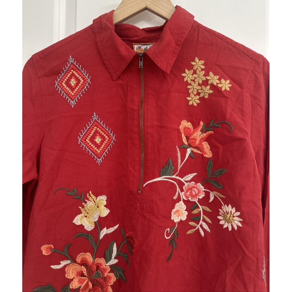 Johnny Was Size Small Helena Zip Shirt Tunic Savvy Red‎ Floral Horse Embroidered - Picture 9 of 13